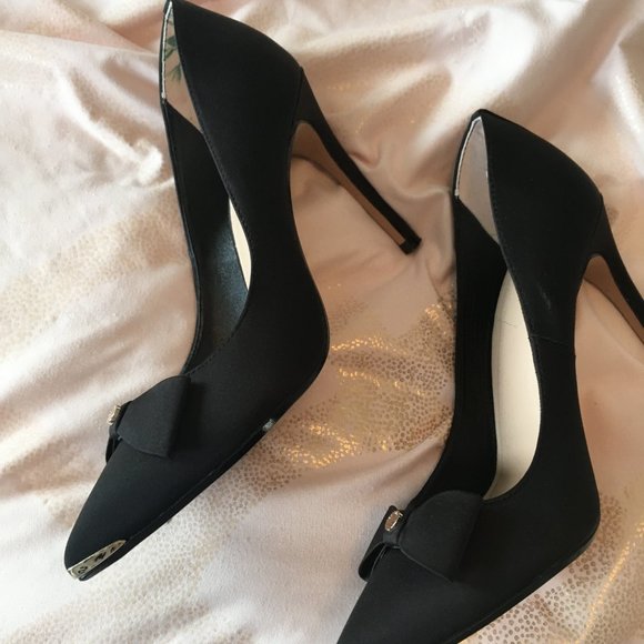 Ted baker black gold bow high heels size 36 5.5 / 6 nwot - Picture 9 of 15